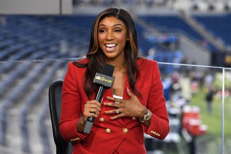 maria nbc football pregnant|IN PHOTOS: NFL reporter Maria Taylor reveals first pregnancy in ...